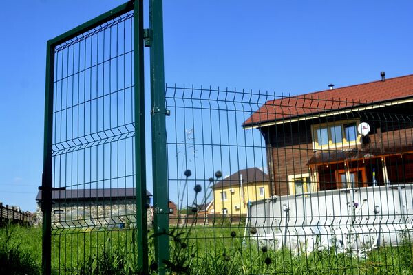 калитка из 3d-сетки с полимерным покрытием
